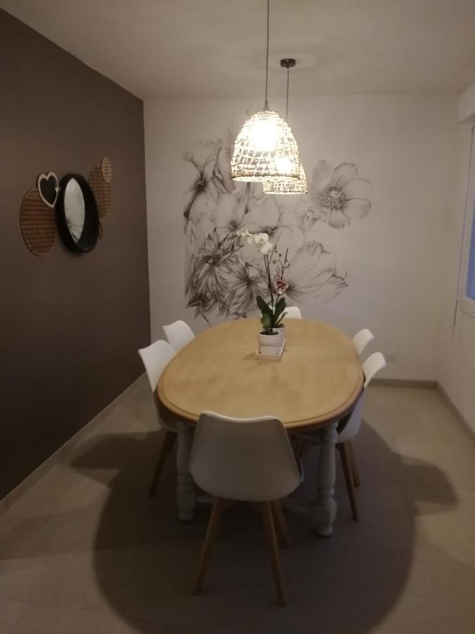 Le Petit Cabanon Villa Sapois  Luaran gambar