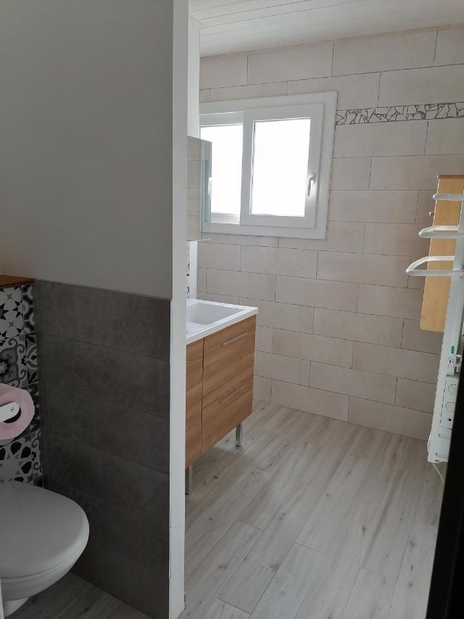 Le Petit Cabanon Villa Sapois  Luaran gambar